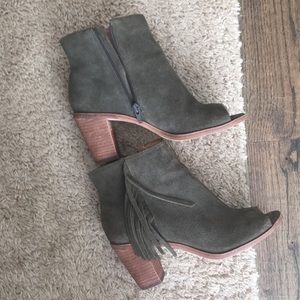 Rowen Open Toed Boots size 7